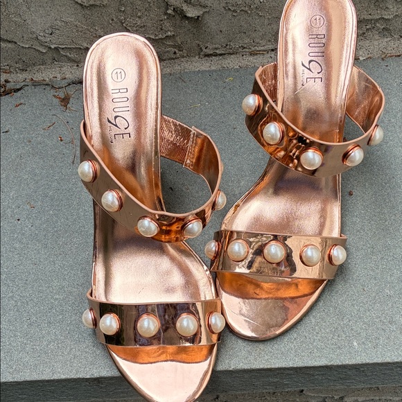 Rouge Helium Rose Gold Sandals with Pearl Accents - Picture 1 of 5